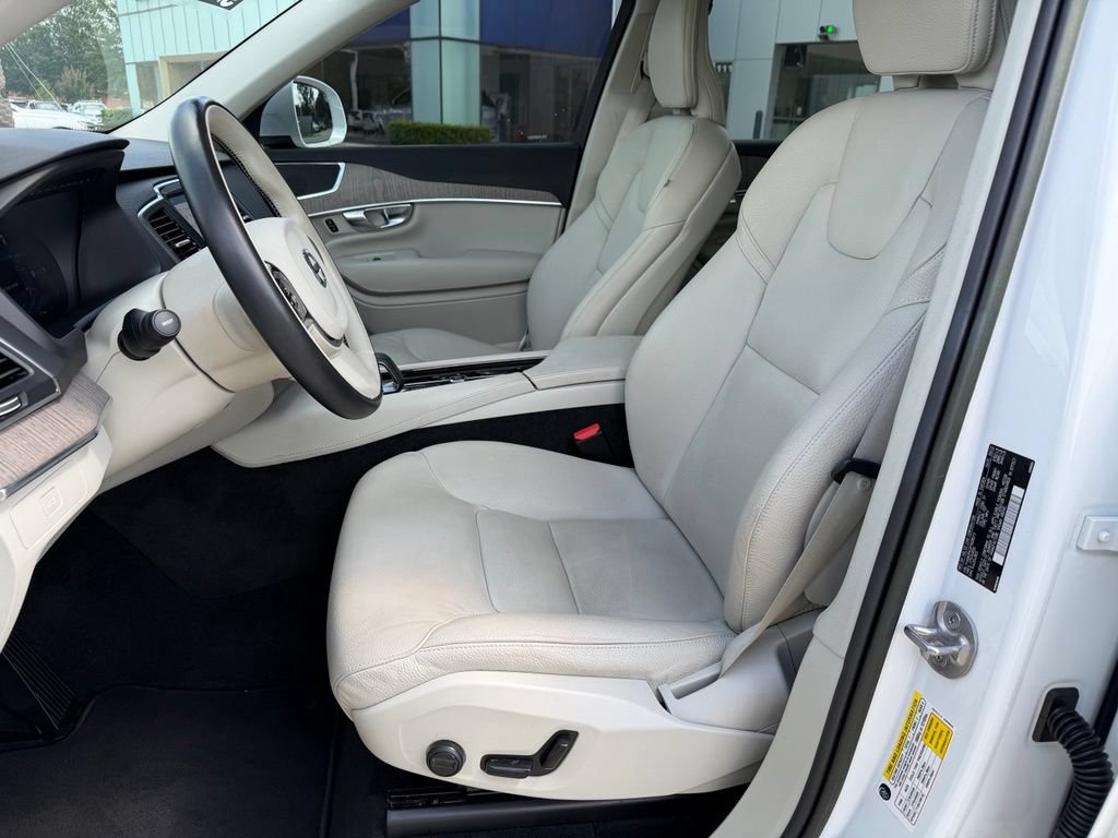 Used 2023 Volvo XC90 B6 Core w/ Protection Package Premier AWD/4WD image 10