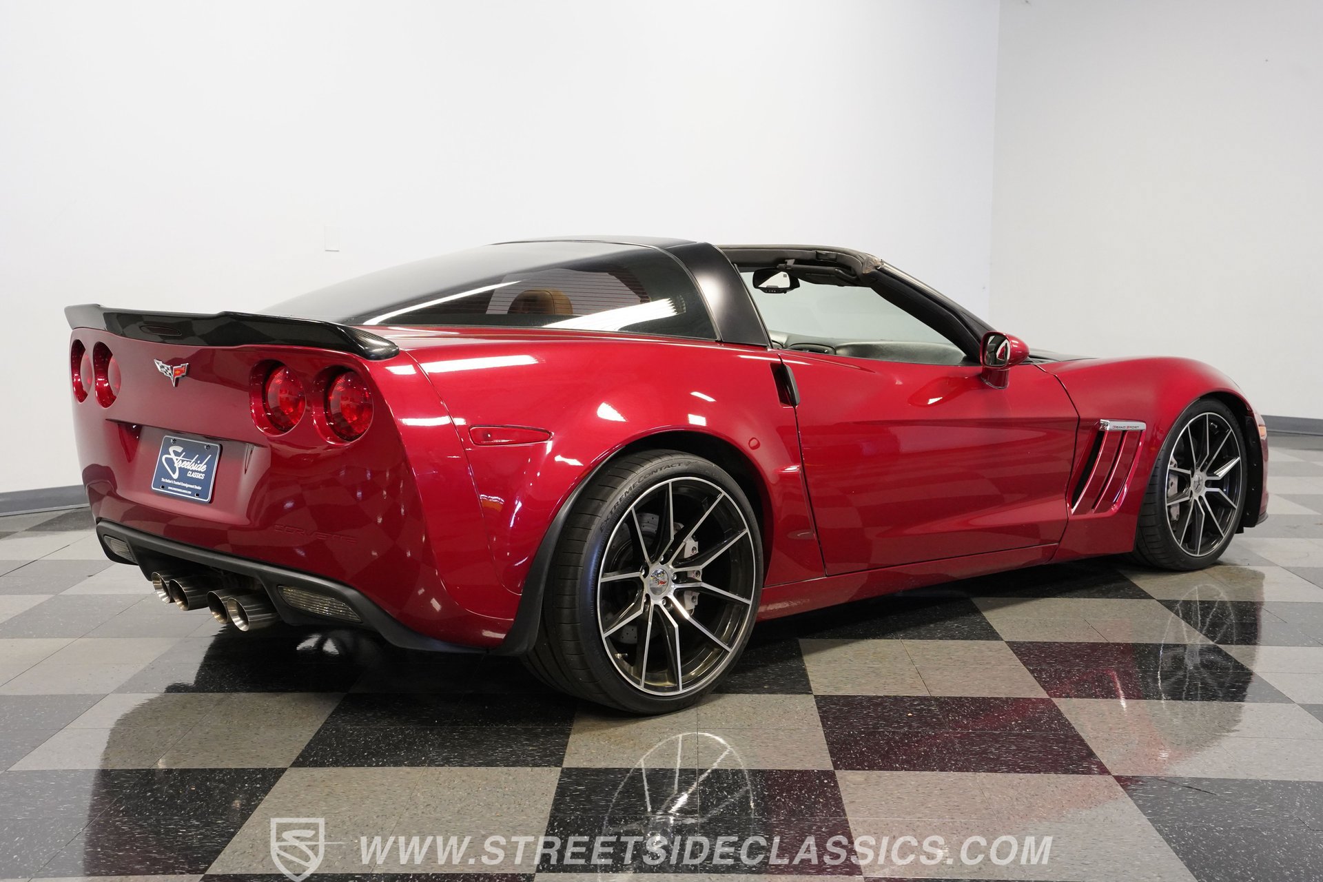Used 2011 Chevrolet Corvette Grand Sport w/ Preferred Equipment Group RWD image 13