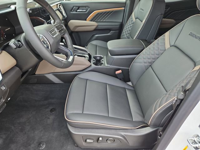New 2026 GMC Canyon Denali image 10
