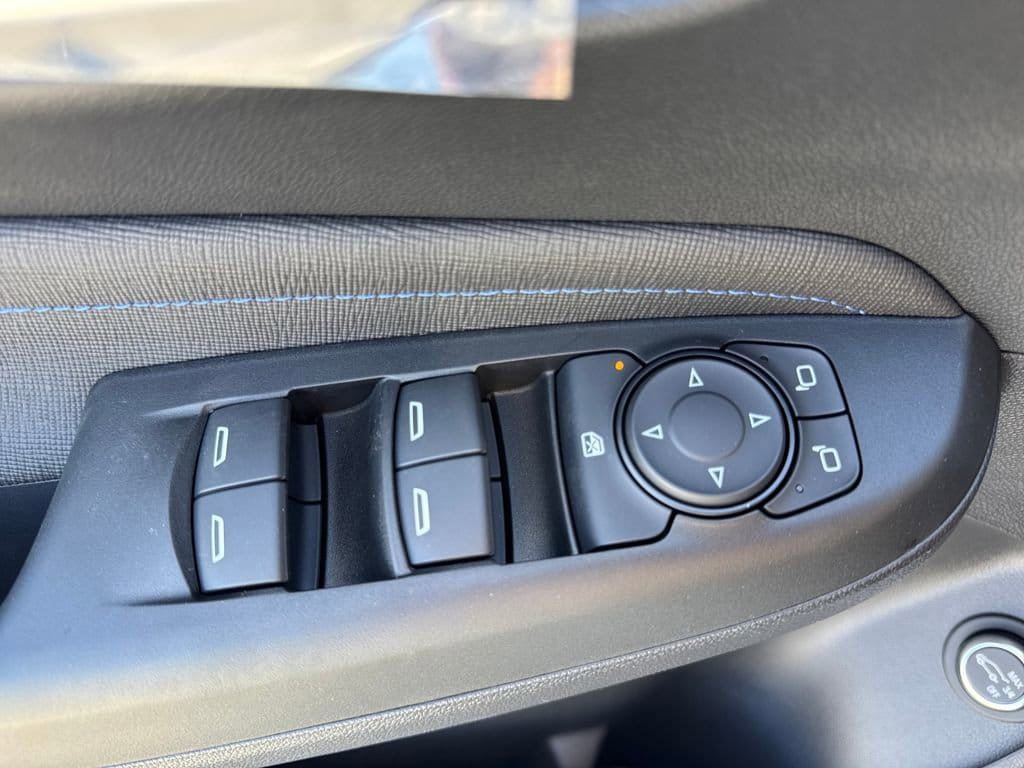 New 2026 Buick Envista Sport Touring w/ Convenience I Package image 18