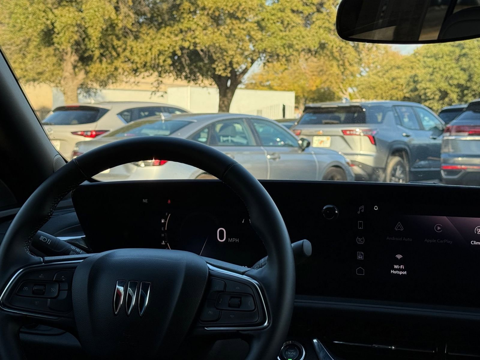 Used 2025 Buick Envista Sport Touring image 34