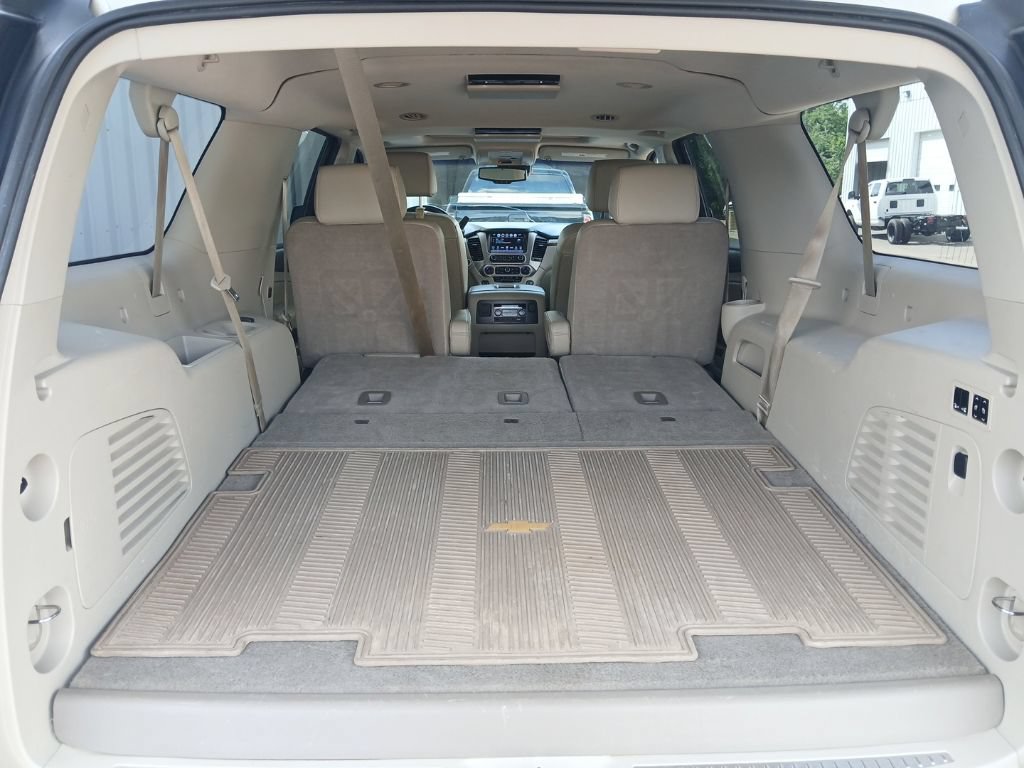 Used 2017 GMC Yukon XL Denali w/ Open Road Package AWD/4WD image 46