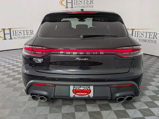 Used 2023 Porsche Macan Turbo image 7