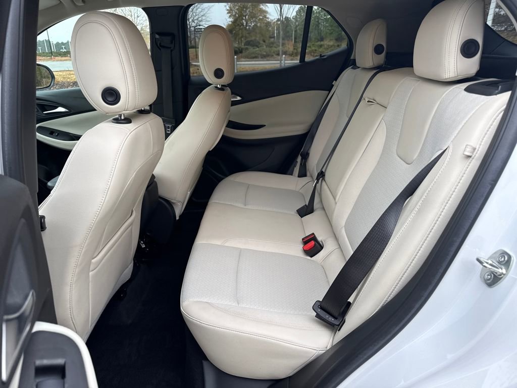Used 2022 Buick Encore GX Select image 26