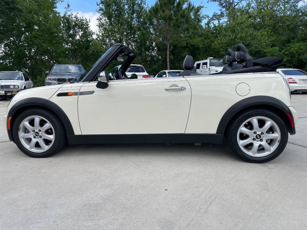 Used 2008 MINI Cooper Convertible FWD image 5