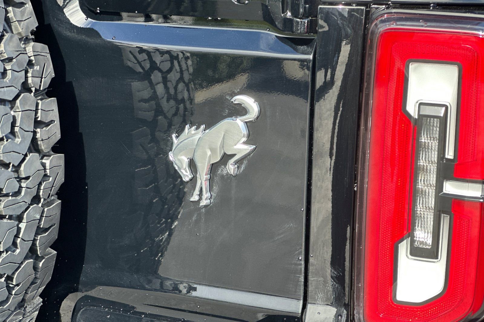 New 2025 Ford Bronco Badlands image 27