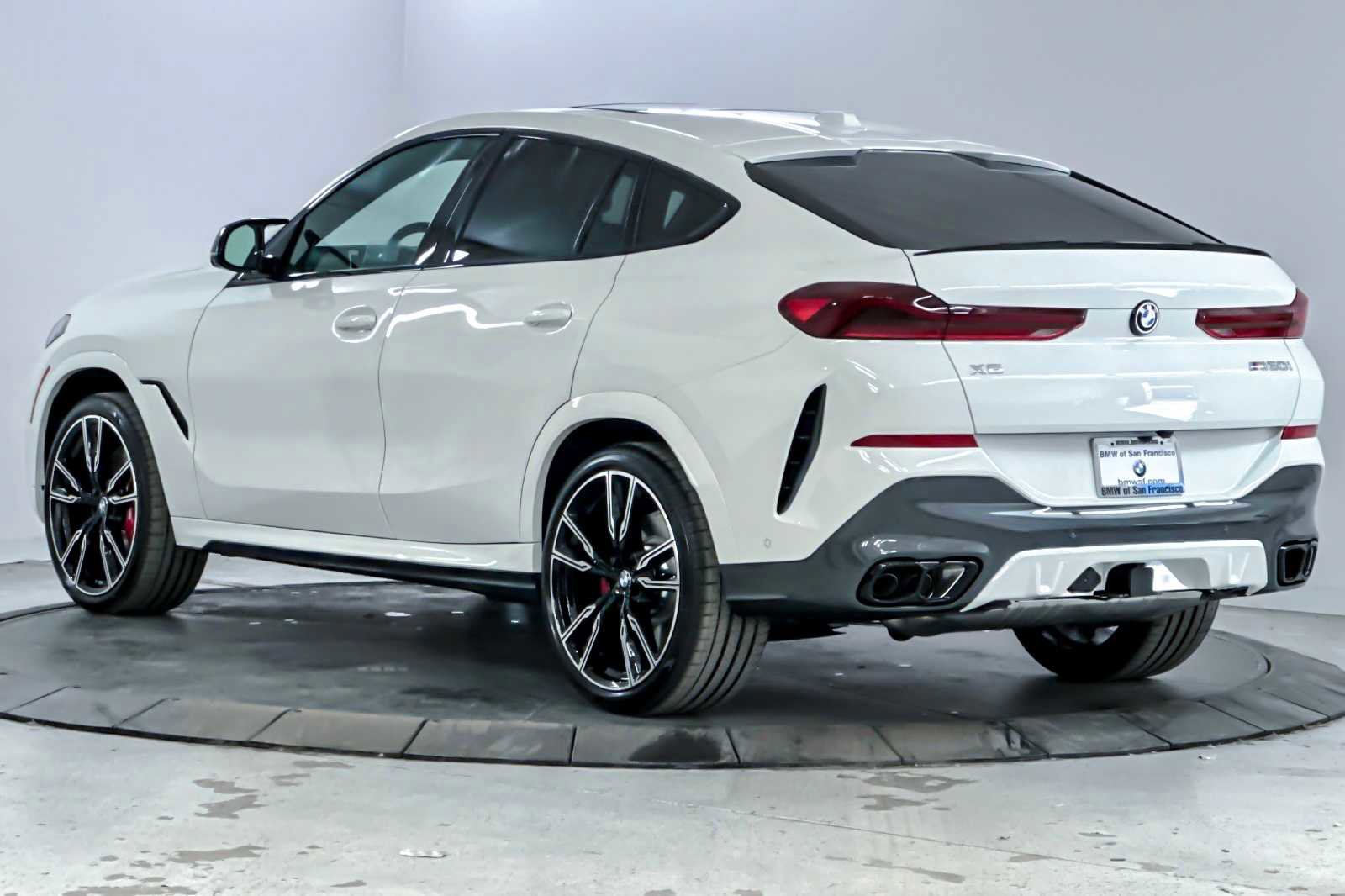 New 2026 BMW X6 M60i image 6