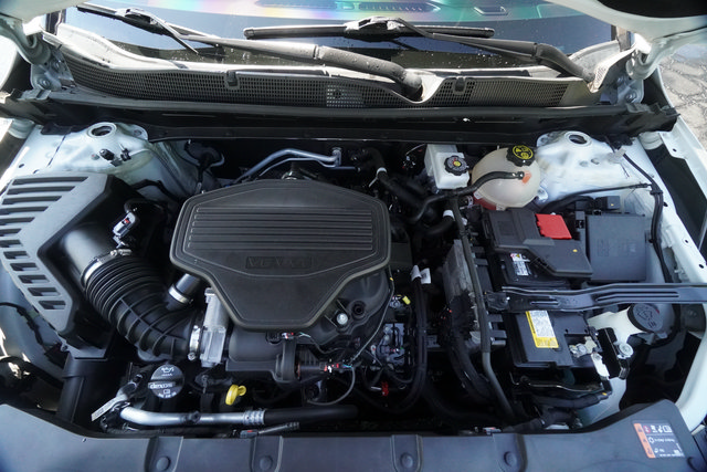 Used 2021 Chevrolet Blazer LT w/ LPO, Black Accent Package FWD image 10