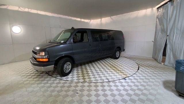 Used 2016 Chevrolet Express 3500 LT w/ LT Preferred Equipment Group RWD image 8
