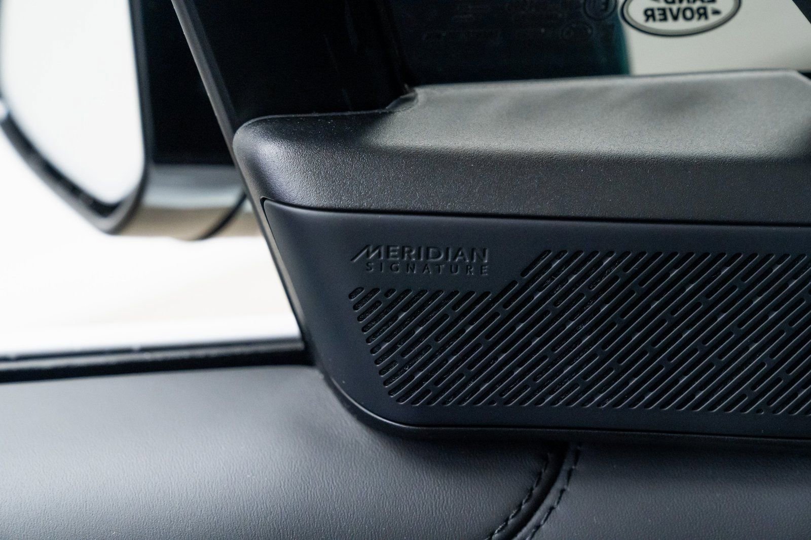 Used 2025 Land Rover Range Rover Autobiography image 15