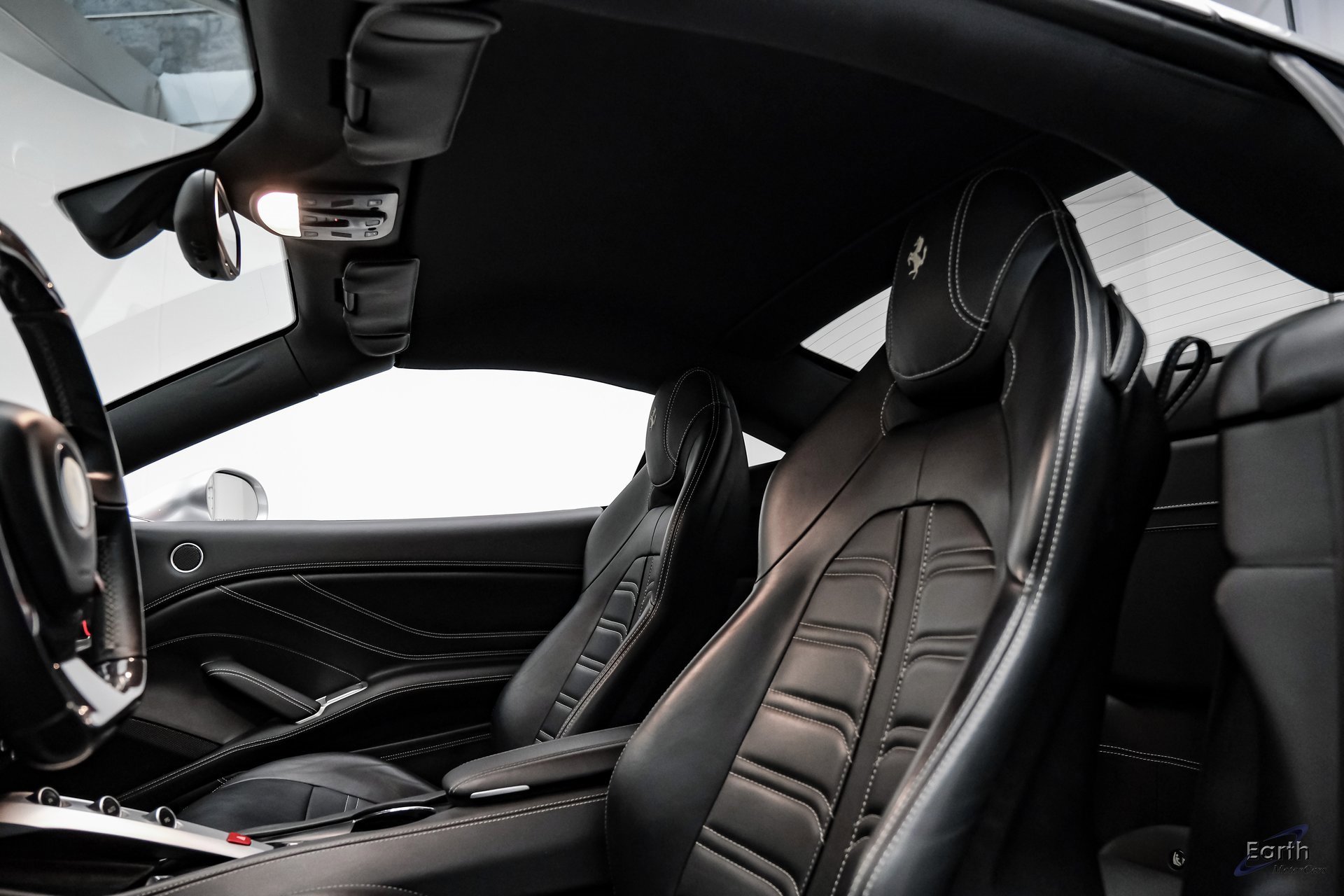 Used 2016 Ferrari California T image 44