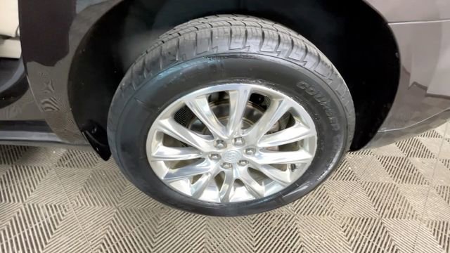 Used 2018 Buick Enclave Premium w/ Experience Buick Package FWD image 20