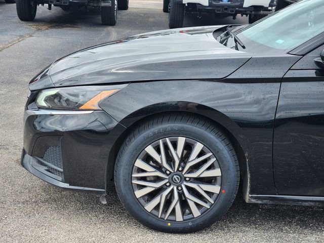 Used 2023 Nissan Altima 2.5 SV image 8