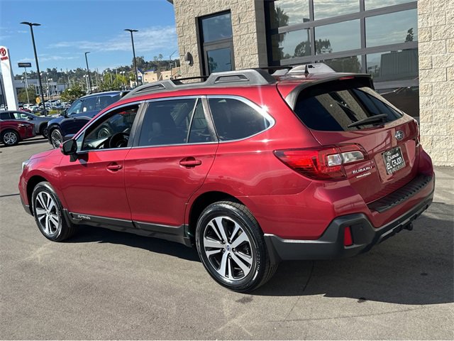 Used 2018 Subaru Outback 2.5i Limited image 4