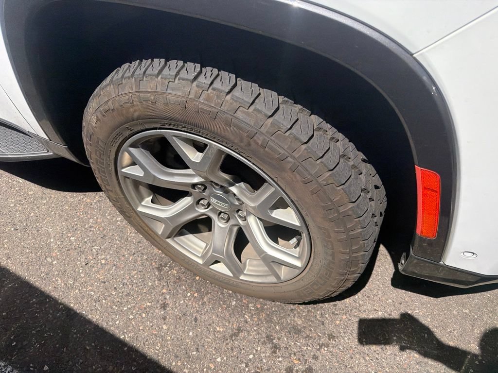 Used 2022 Jeep Wagoneer Series II AWD/4WD image 7