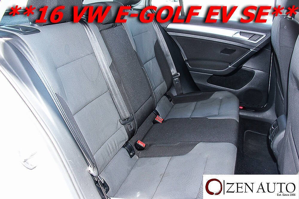 Used 2016 Volkswagen e-Golf SE FWD image 30