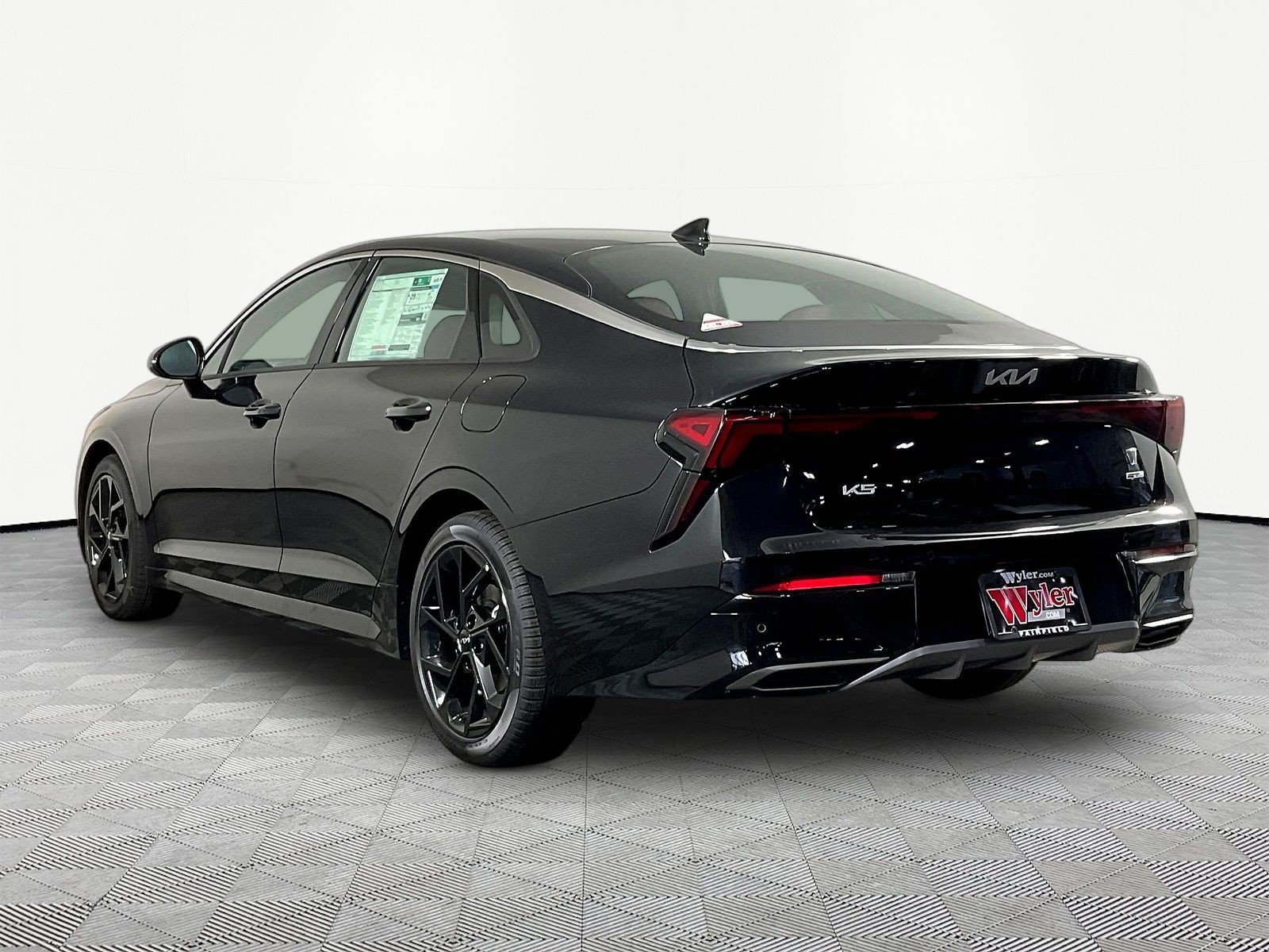 New 2026 Kia K5 GT-Line w/ GT-Line Premium Package FWD image 4