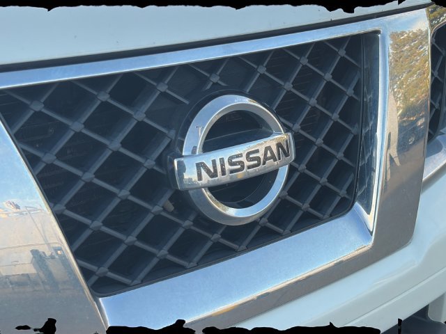Used 2018 Nissan Frontier SV w/ Value Truck Package AWD/4WD image 24