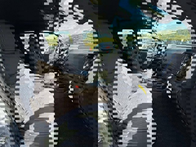 New 2026 Nissan Frontier SV w/ All-Weather Content Package image 17