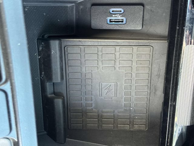 Used 2022 Ford F150 Lariat w/ Equipment Group 502A High AWD/4WD image 24