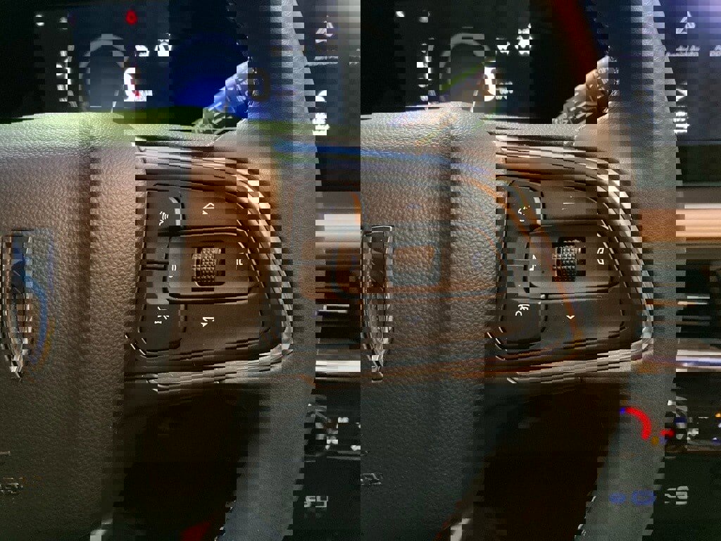 Used 2024 Buick Encore GX Sport Touring w/ Experience Buick Package image 18