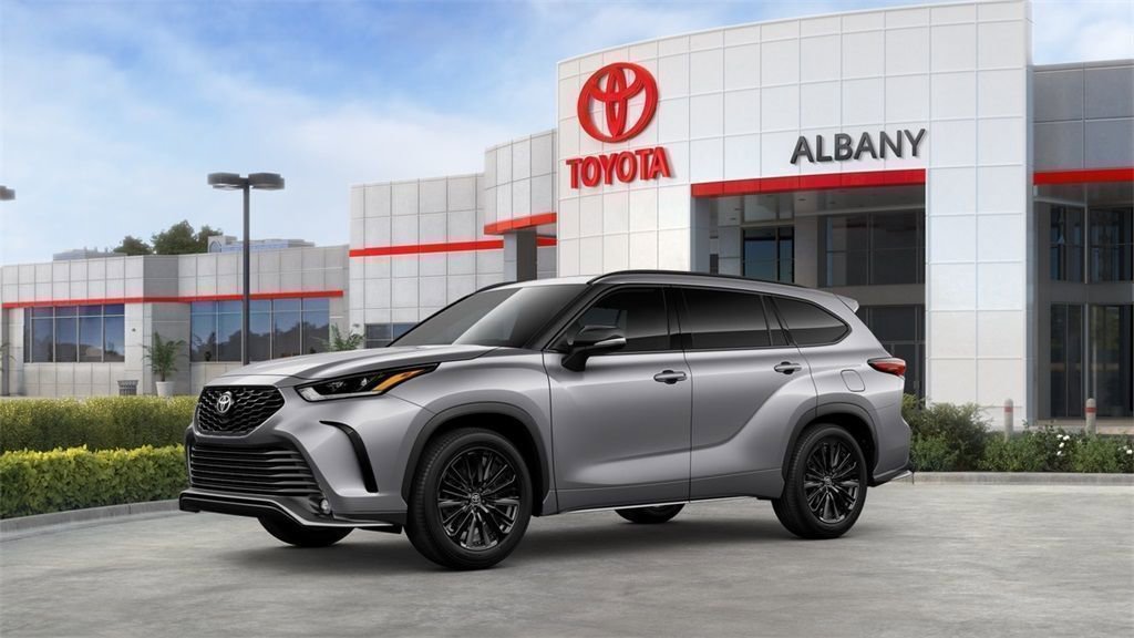 New 2025 Toyota Highlander XSE image 2