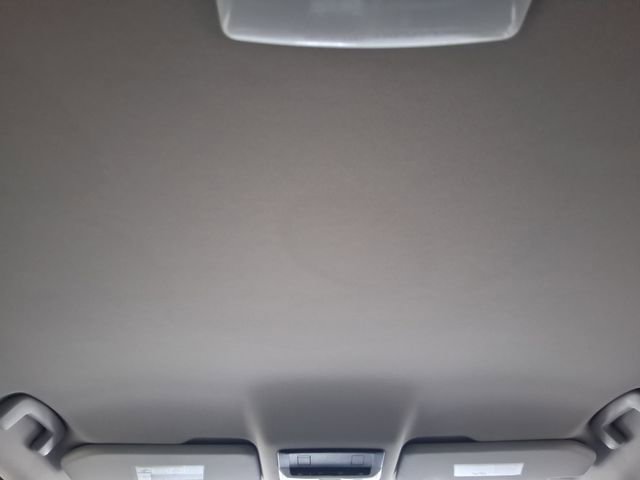Used 2026 Nissan Rogue SV FWD image 13