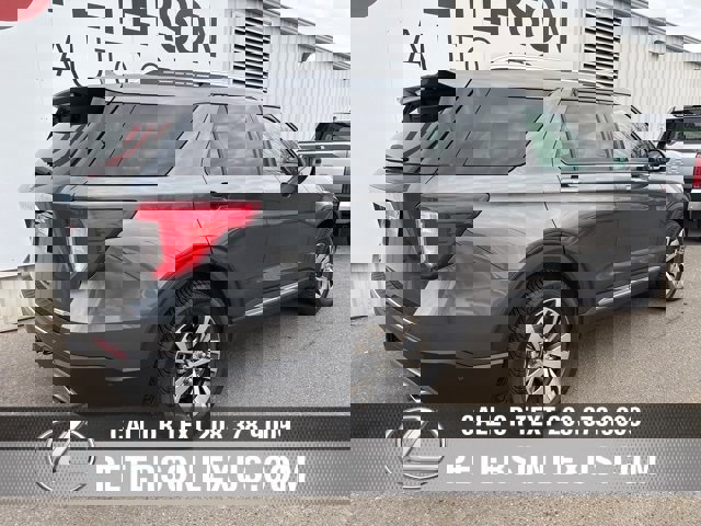 Used 2020 Ford Explorer Platinum image 3