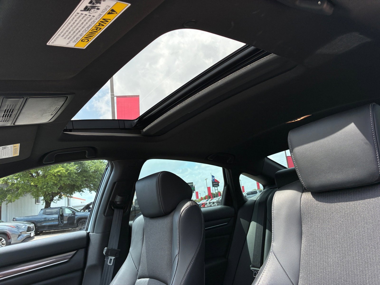 Used 2022 Honda Accord Sport image 19