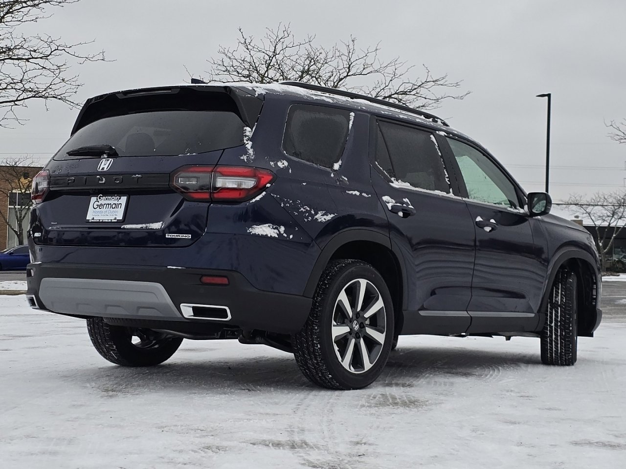 New 2025 Honda Pilot Touring image 18