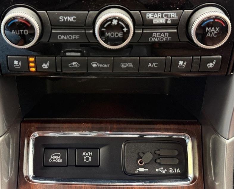 Used 2019 Subaru Ascent Touring AWD/4WD image 25