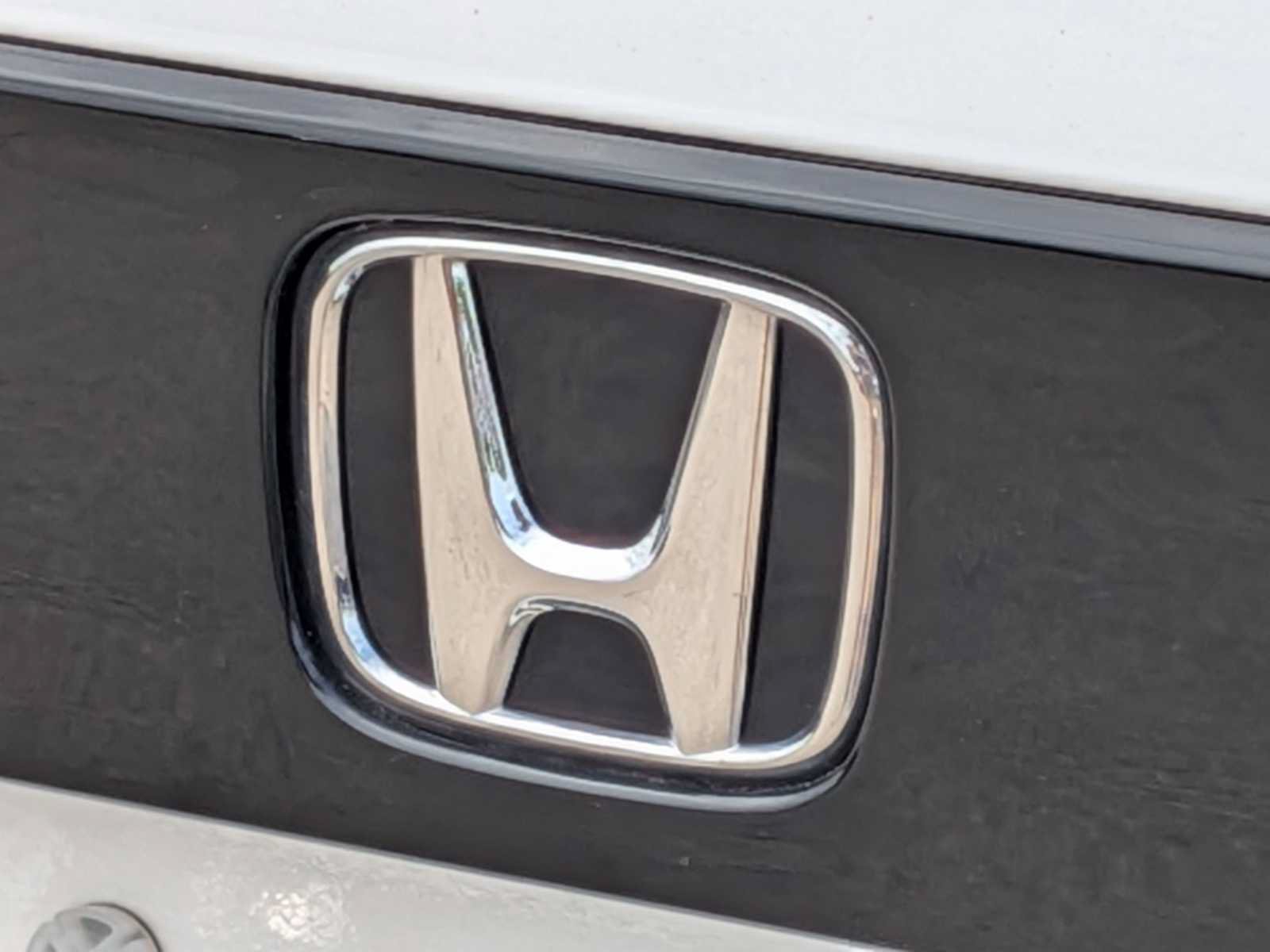 Used 2024 Honda Accord Touring image 13