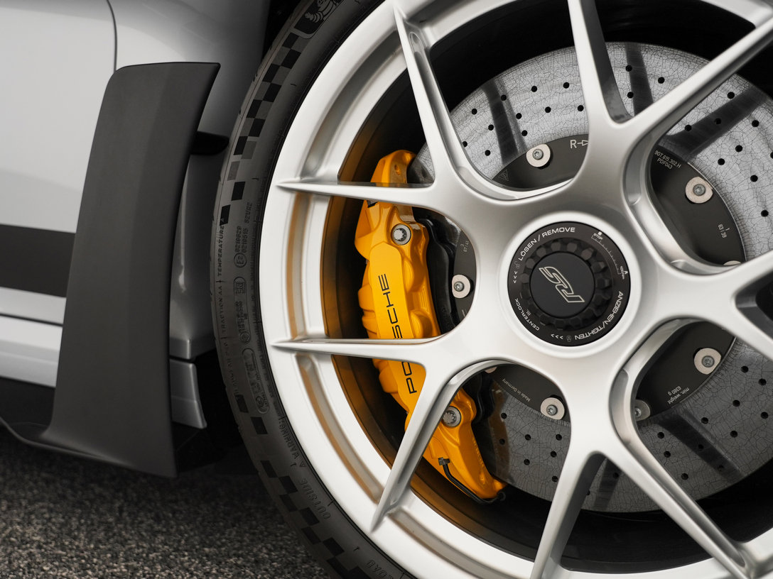 Used 2025 Porsche 911 GT3 RS RWD image 41