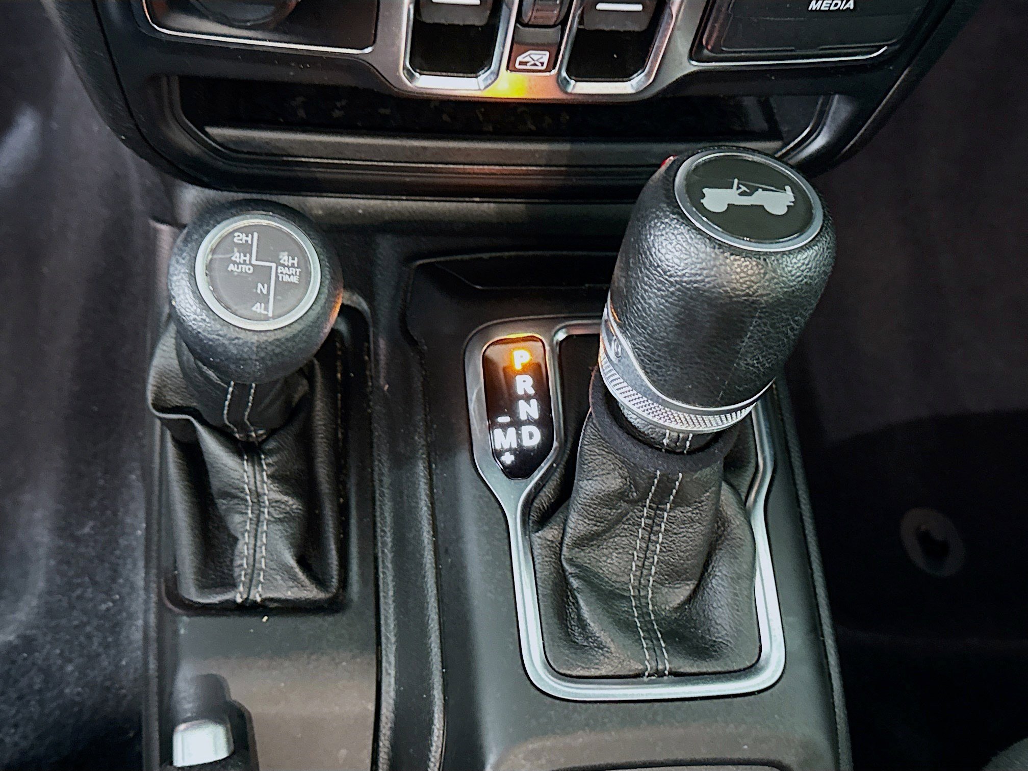 Used 2024 Jeep Wrangler Unlimited AWD/4WD image 20