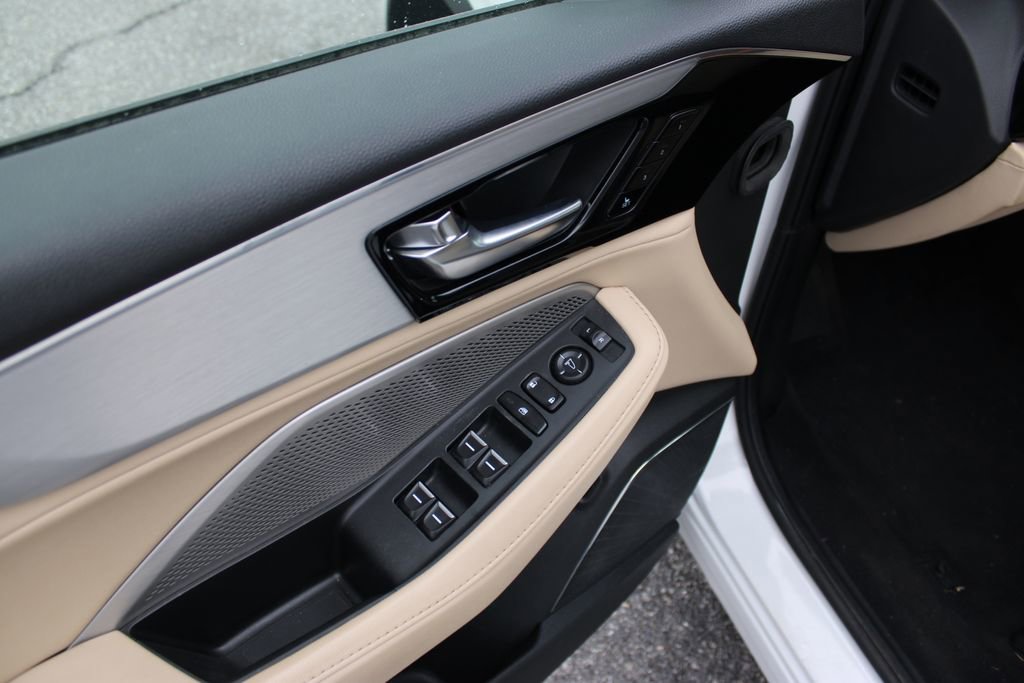 Used 2022 Acura MDX SH-AWD image 28