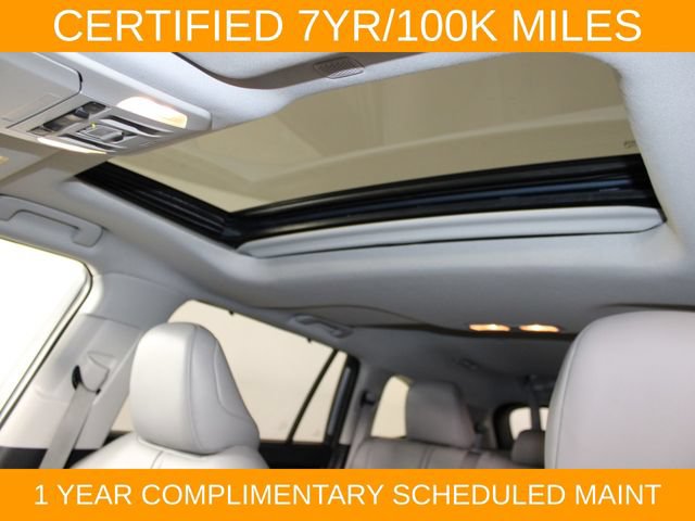 Used 2022 Toyota Highlander XLE FWD image 25