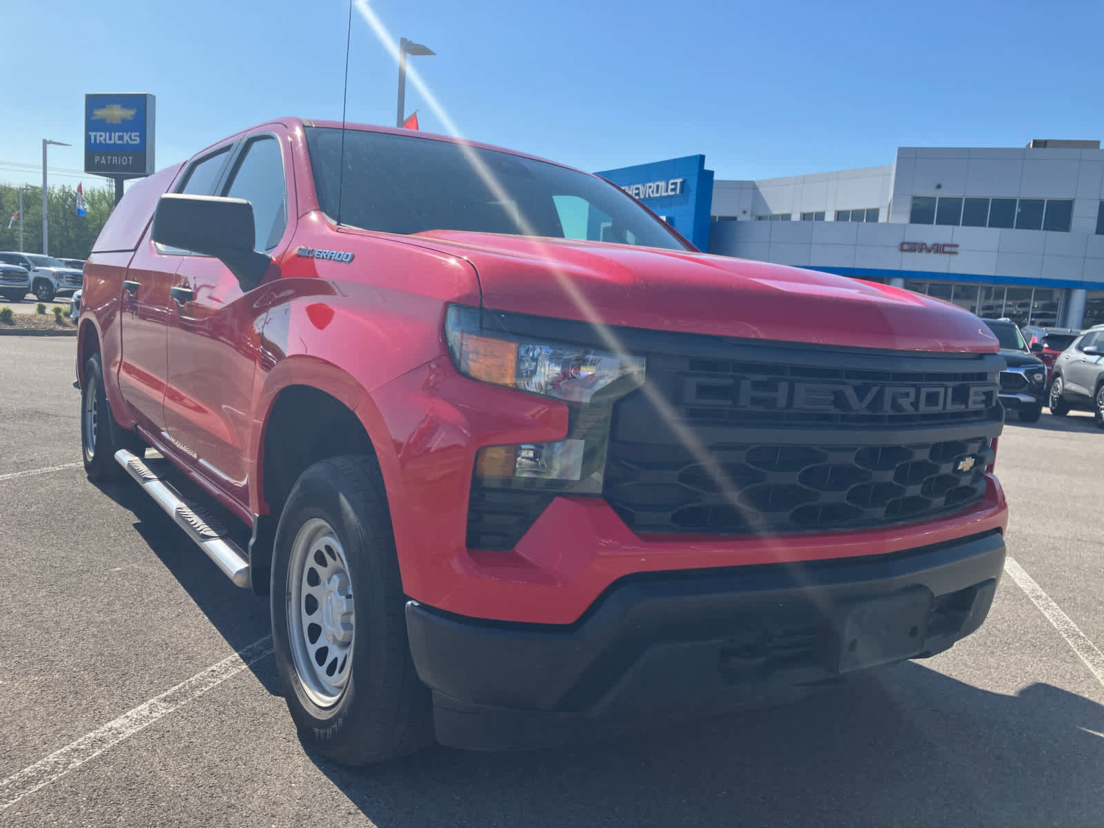 Used 2022 Chevrolet Silverado 1500 W/T w/ WT Value Package AWD/4WD image 1