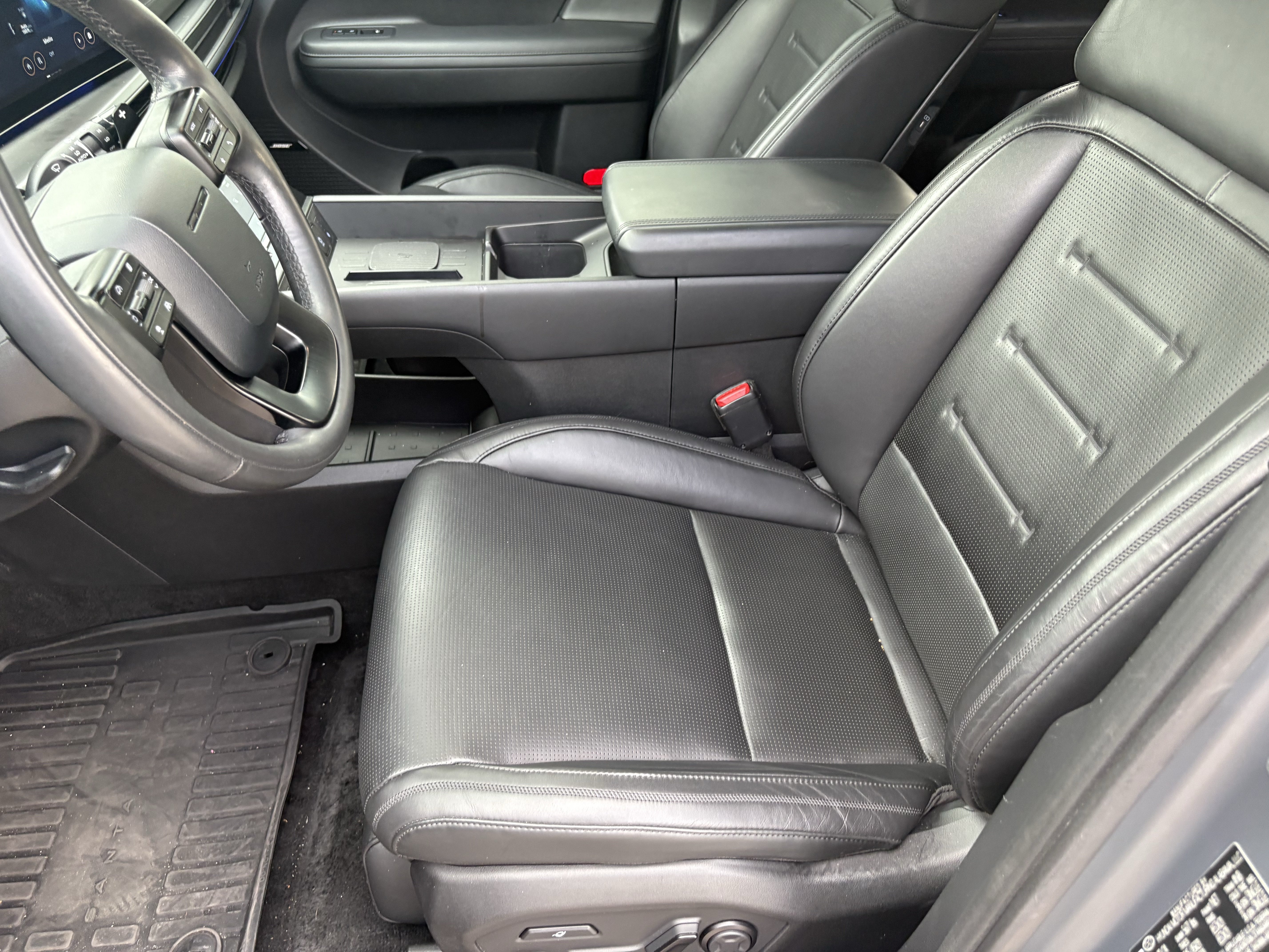 Used 2024 Hyundai Santa Fe Calligraphy AWD/4WD image 10