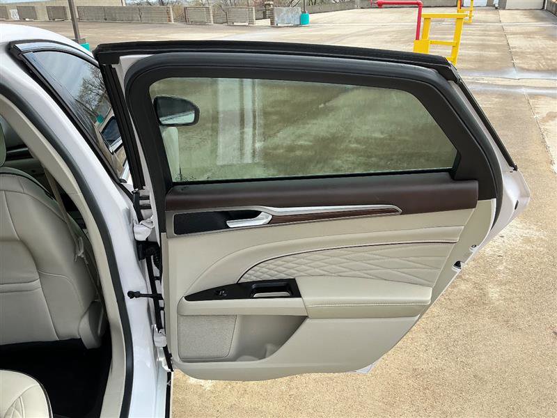 Used 2017 Ford Fusion Platinum image 37