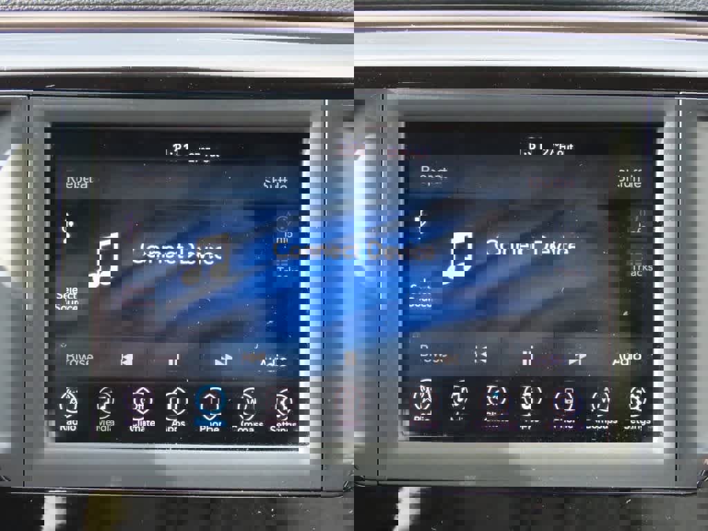 Used 2021 Chrysler Voyager Lxi image 19