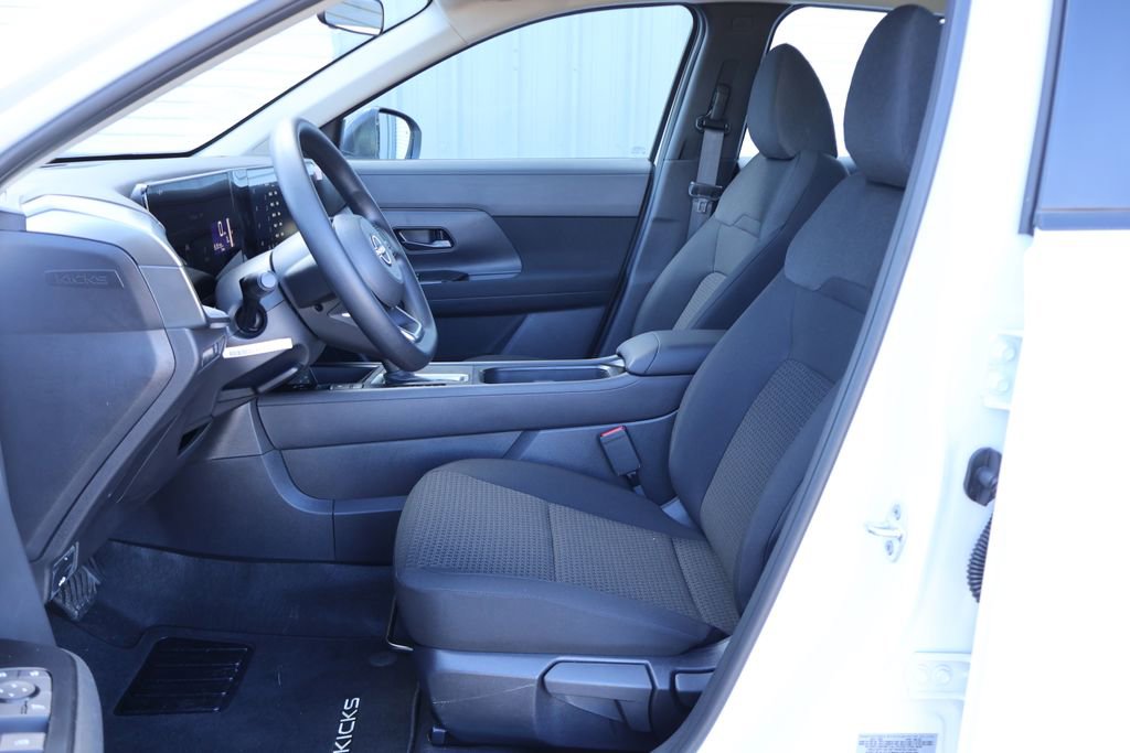New 2026 Nissan Kicks S image 7