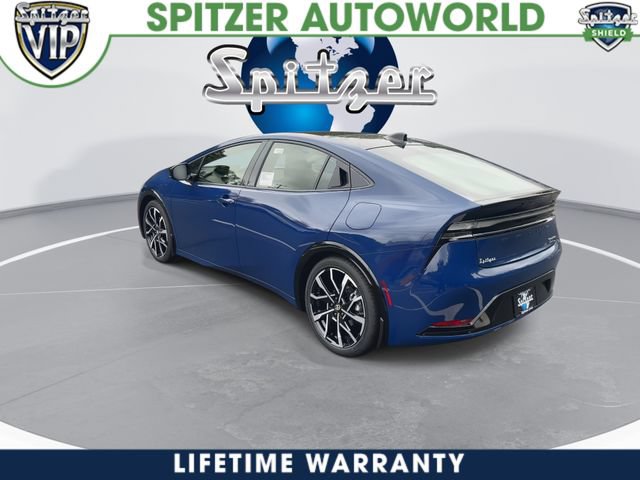 New 2027 Toyota Prius Plug-In Hybrid FWD image 8