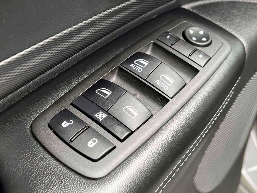 Used 2022 Dodge Durango GT image 17