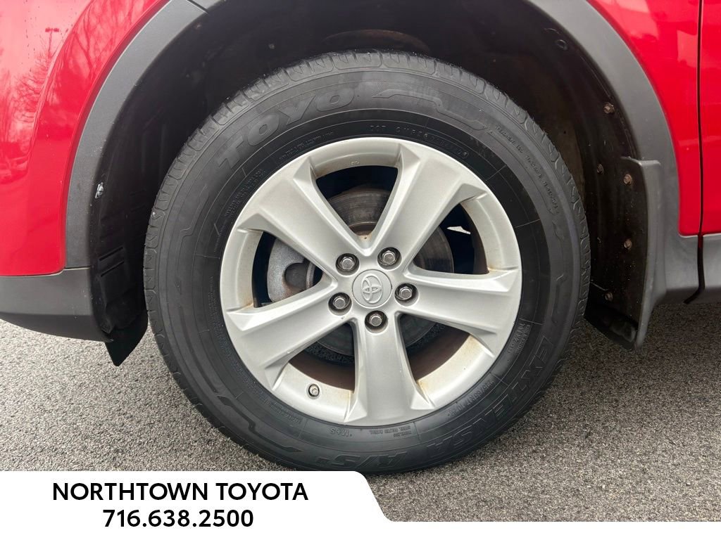 Used 2013 Toyota RAV4 XLE w/ Preferred Accessory Pkg image 29