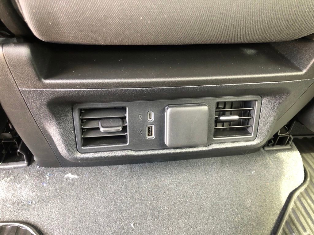 New 2025 GMC Sierra 1500 Elevation image 40