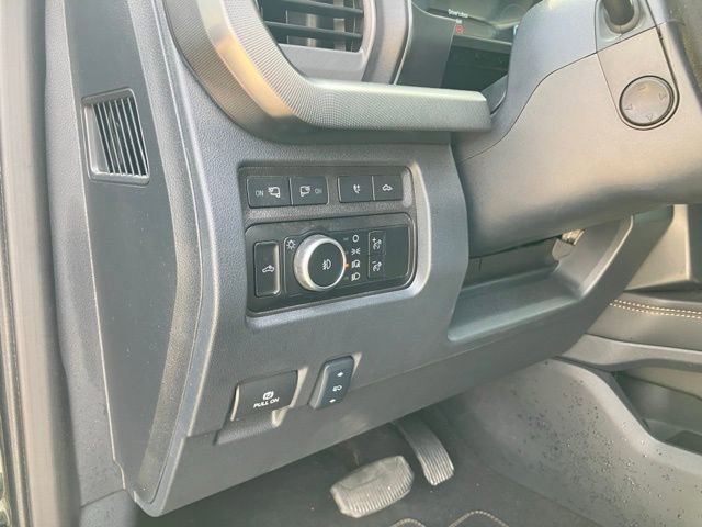 Used 2024 Ford F250 Platinum AWD/4WD image 27