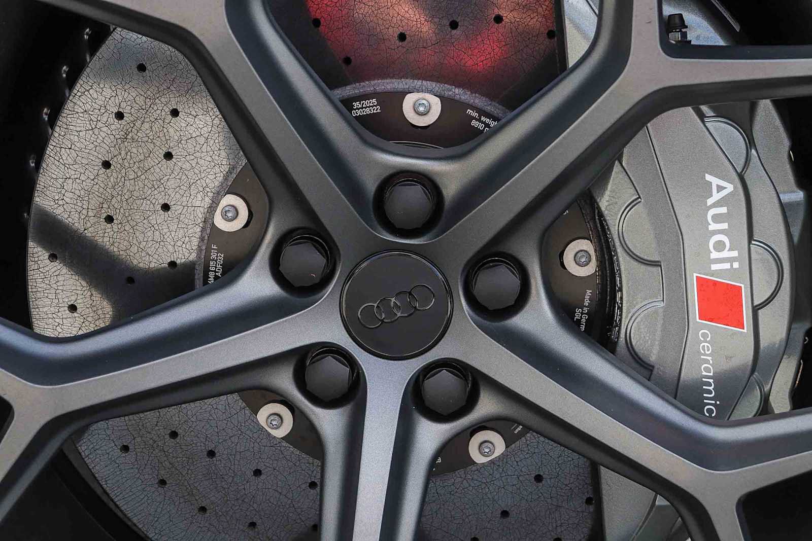 New 2026 Audi RS Q8 performance image 15