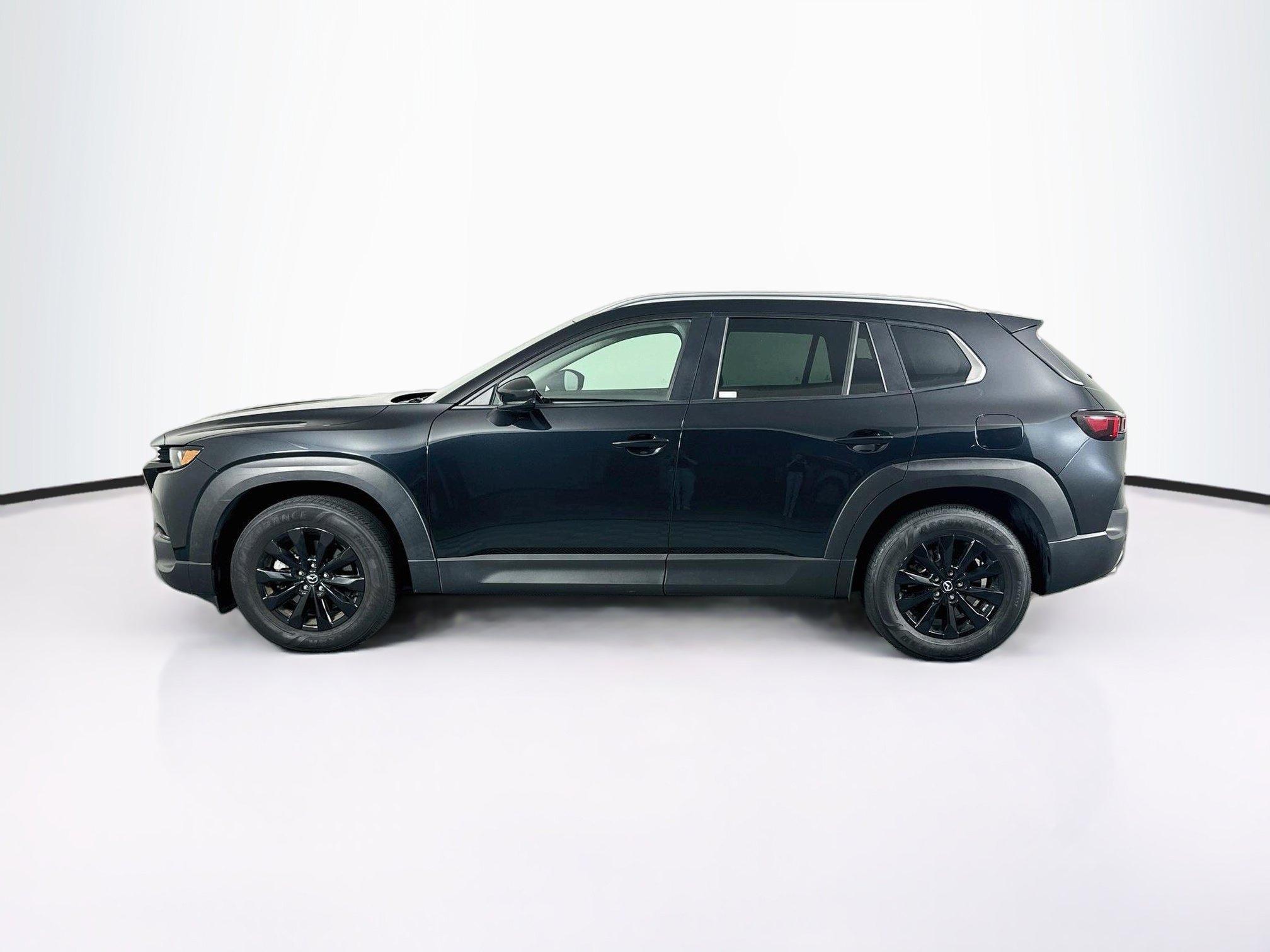 Used 2025 MAZDA CX-50 AWD 2.5 S w/ Premium Package image 4
