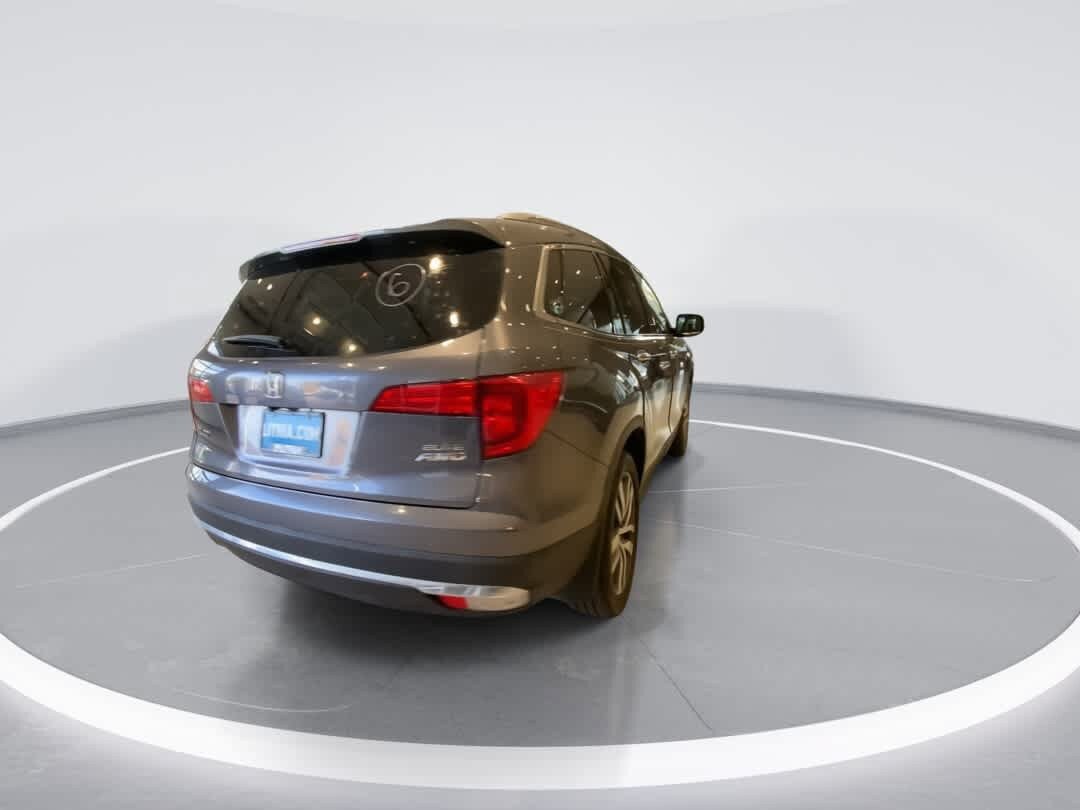 Used 2017 Honda Pilot Elite image 8