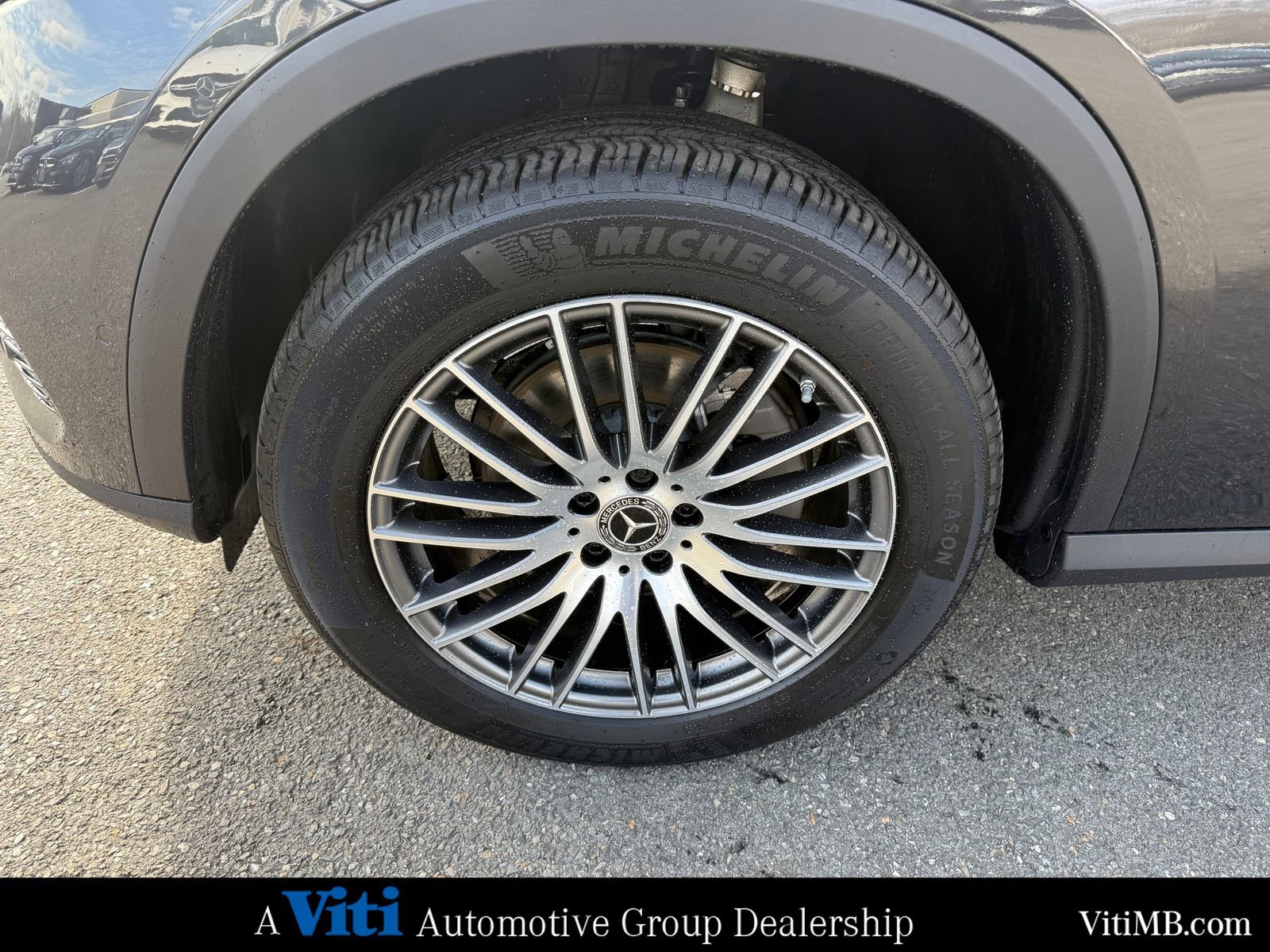 Certified 2025 Mercedes-Benz GLC 300 4MATIC image 11